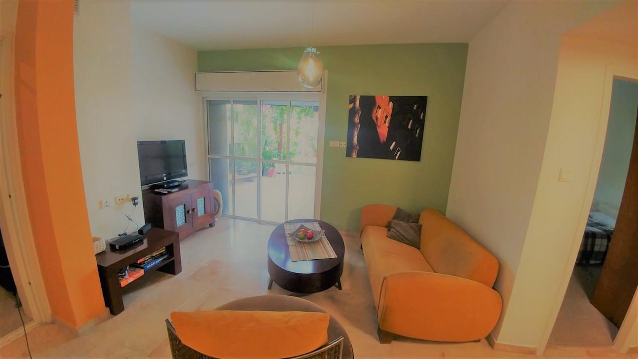 Pool & Garden Aparthotel Rechovot Екстериор снимка